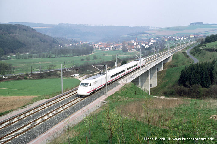 b03 410 002