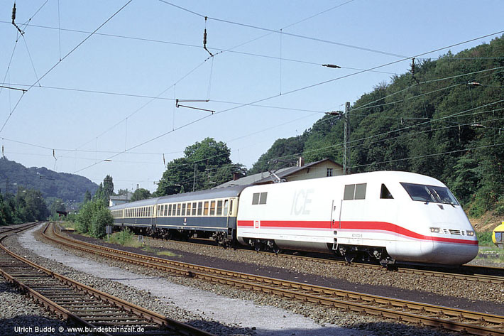 b32 40120013